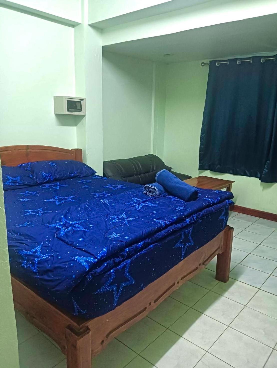 Bambus Motel Jomtien Beach Exterior photo